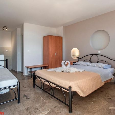 Bella Vista Apartments Pelekas Zewnętrze zdjęcie